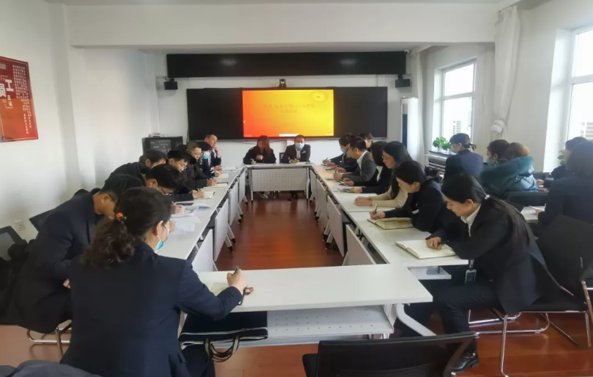 永利23411、温泉集团召开“两会”及元旦春节信访维稳专题会议