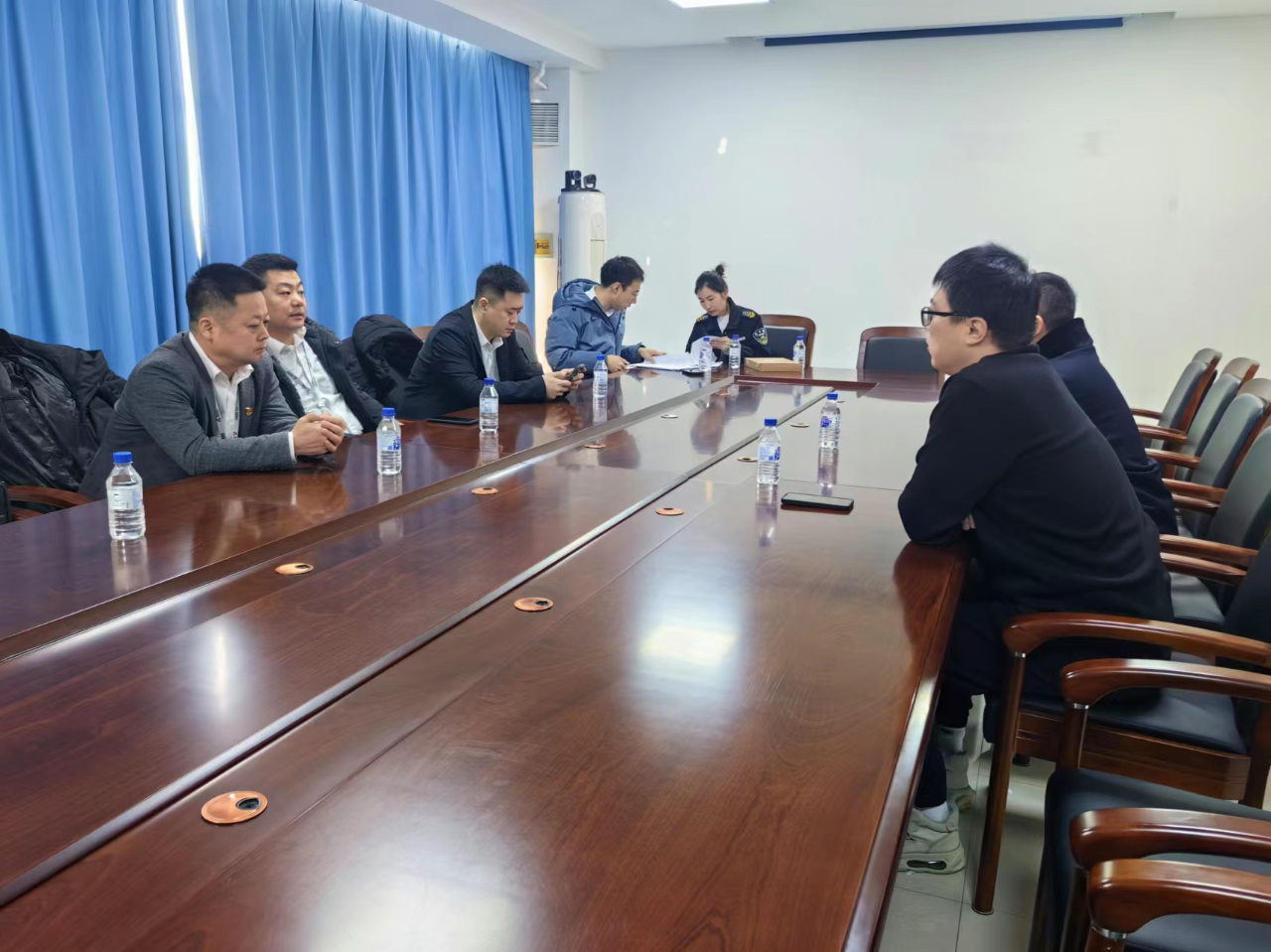 驰而不息纠“四风” 风清气正过佳节——永利23411纪委开展节前纠“四风”监督检查工作